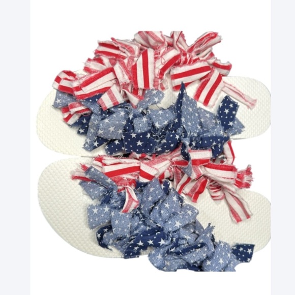 🇺🇸 Handmade 4th of July Flip Flops | American Flag Bows | Size 9 - Picture 3 of 3